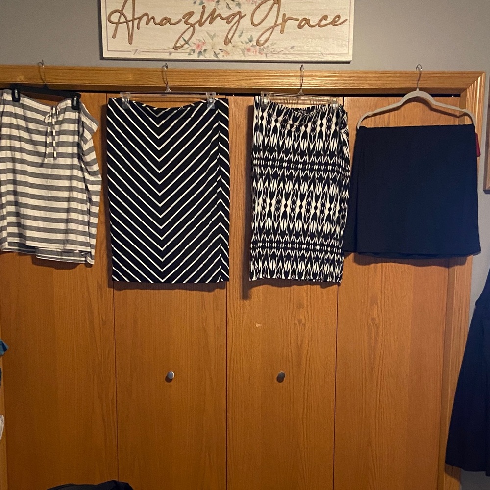 Apt. 9 Women's Mini Skirts - Striped, Chevron, Geometric, Solid